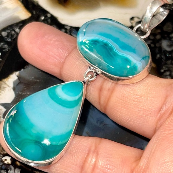 Botswana Lace Agate Pendant 2 7/8” - Picture 7 of 16